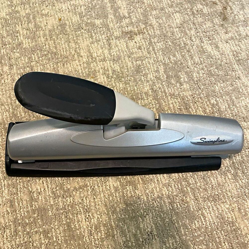 Swingline 74870 Multi 3-Hole Paper Punch w/ Replaceable 9/32" Heads Gray/Black